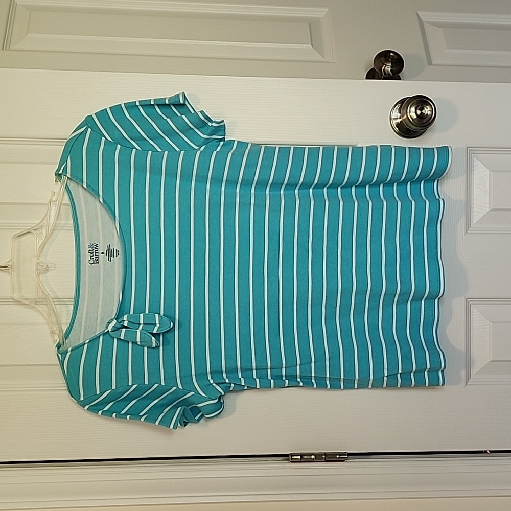 Shirt- short sleeve, casual